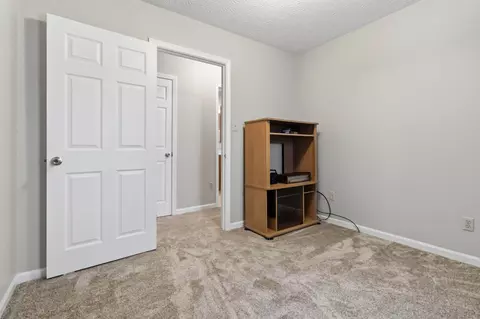 Bedroom - 26 Emerald Ln, Corbin, KY 40701 photo 11 of 12