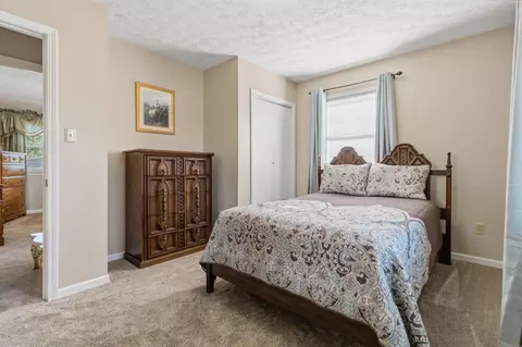 Bedroom - 26 Emerald Ln, Corbin, KY 40701 photo 1 of 12