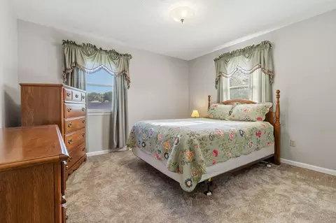Bedroom - 26 Emerald Ln, Corbin, KY 40701 photo 9 of 12