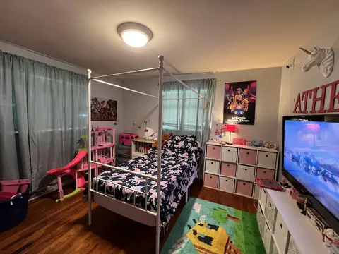 Bedroom - 1500 S Elm St, Corbin, KY 40701 photo 3 of 6