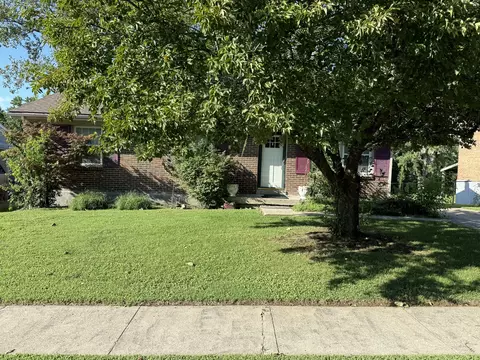 511 Pinewood Dr, Nicholasville, KY 40356
