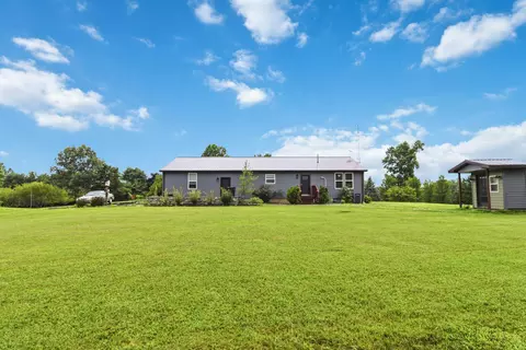 Exterior - 1716 Liberty Rd, Eubank, KY 42567 photo 5 of 8