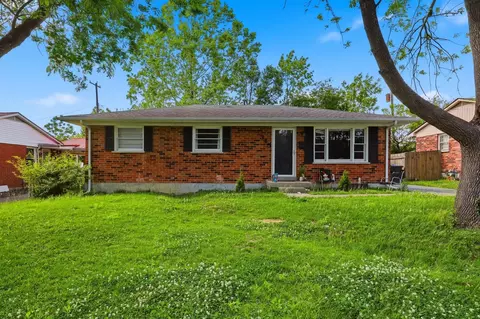 345 Larkwood Dr, Lexington, KY 40509