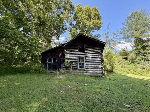 Exterior - 335 Smallwood Rd, Stanton, KY 40380 photo 15 of 19