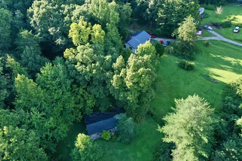 View/Area - 335 Smallwood Rd, Stanton, KY 40380 photo 5 of 7