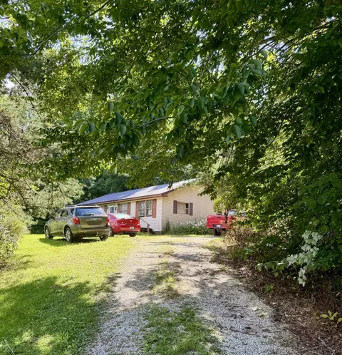 Exterior - 335 Smallwood Rd, Stanton, KY 40380 photo 4 of 19