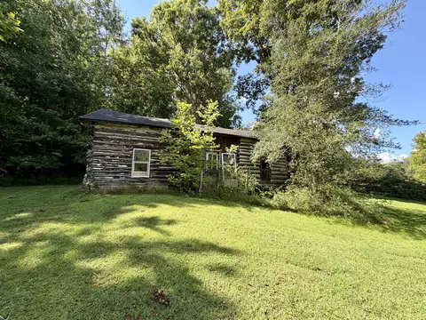 Exterior - 335 Smallwood Rd, Stanton, KY 40380 photo 13 of 19