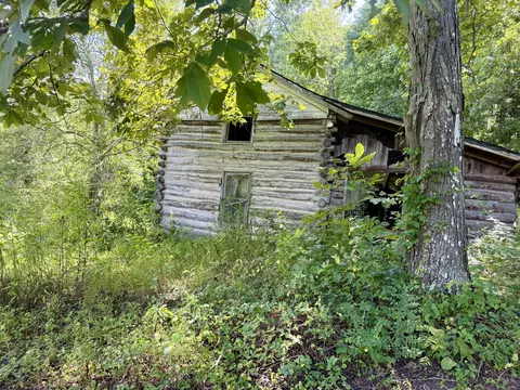 Exterior - 335 Smallwood Rd, Stanton, KY 40380 photo 14 of 19