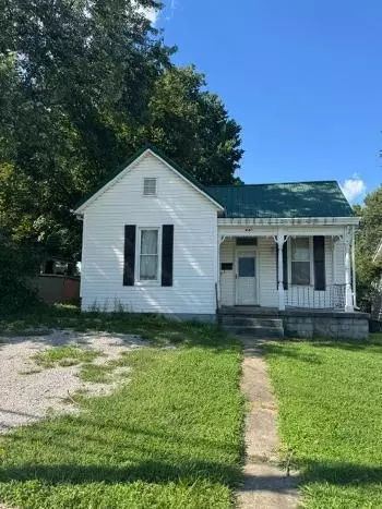 440 W Pleasant St, Cynthiana, KY 41031