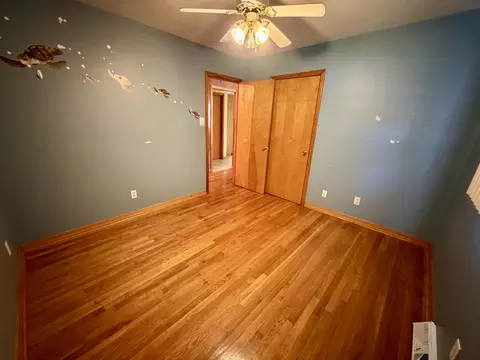 Bedroom - 214 Laurel Dr, Berea, KY 40403 photo 4 of 8