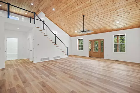 Living - 2610 E Fork Rd, Means, KY 40346 photo 1 of 6