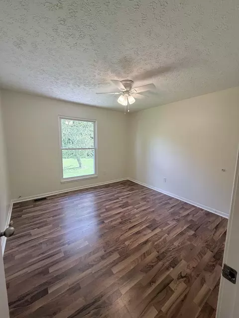 Bedroom - 875 Copperas, Morehead, KY 40351 photo 2 of 4