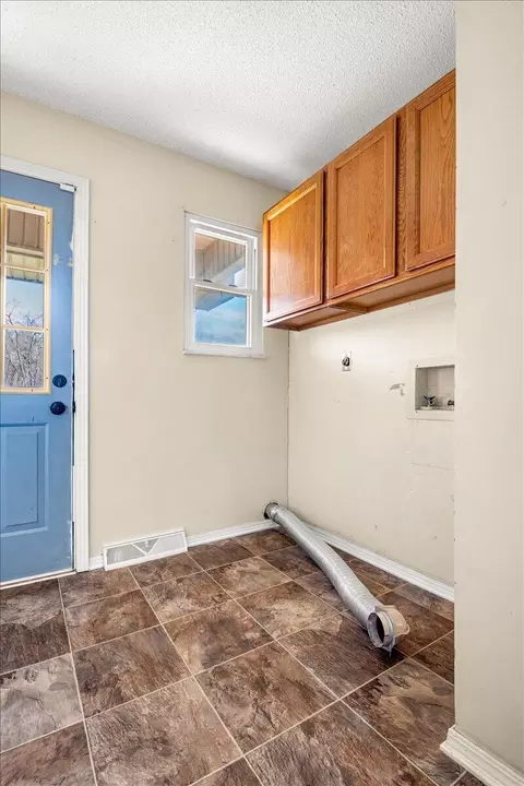 Other - 32 Meadow Brook Dr, Corbin, KY 40701 photo 5 of 8