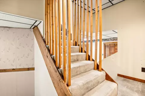 Entry Way - 32 Meadow Brook Dr, Corbin, KY 40701 photo 6 of 6