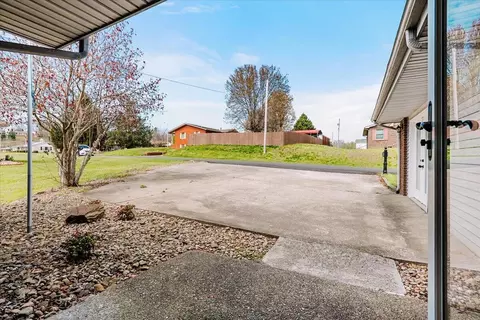 Other - 32 Meadow Brook Dr, Corbin, KY 40701 photo 1 of 8