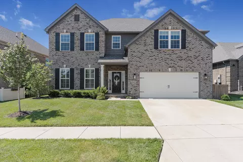 605 Sunny Lndg Trl, Lexington, KY 40515