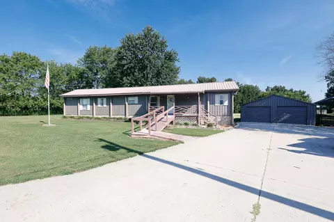 100 College Dr, Kevil, KY 42053