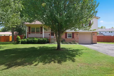 Exterior - 421 Meadow Dr, Berea, KY 40403 photo 11 of 11