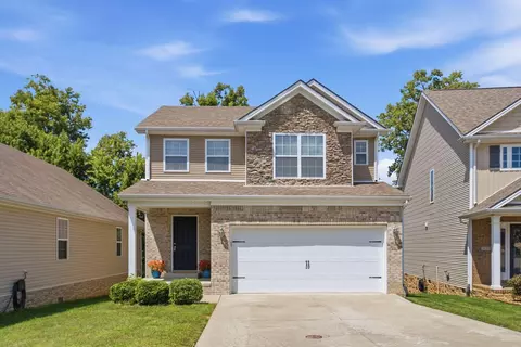 1925 Falling Leaves Ln, Lexington, KY 40509