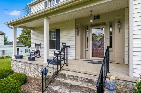 Exterior - 411 E 2nd St, Perryville, KY 40468 photo 6 of 9