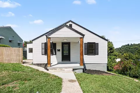 108 Alexander St, Frankfort, KY 40601