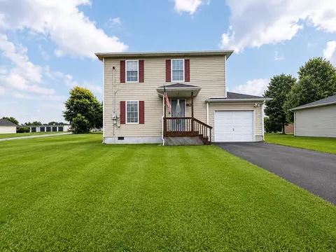 101 April Dr, Junction City, KY 40440