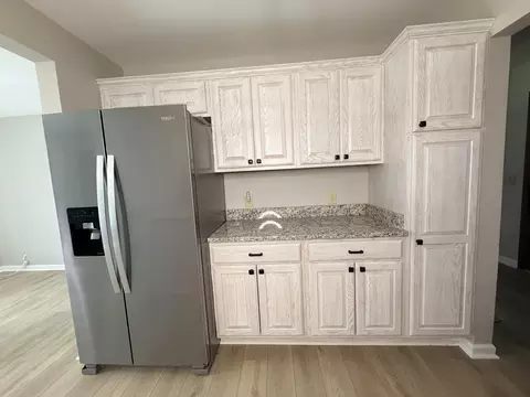 Kitchen - 1307 Rob Mason Rd, Murray, KY 42071 photo 3 of 3