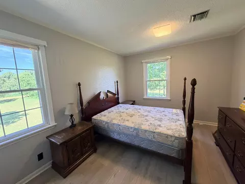 Bedroom - 1307 Rob Mason Rd, Murray, KY 42071 photo 4 of 5