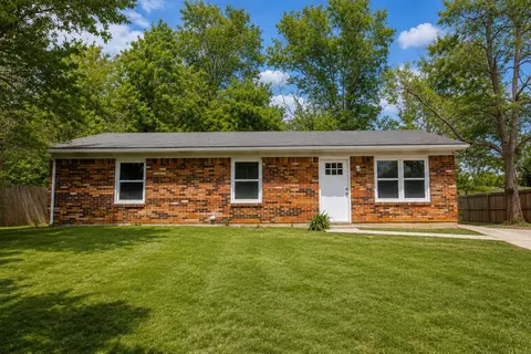 213 Brooks Rd, Richmond, KY 40475