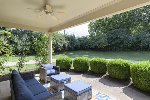 119 Sugartree Ln, Versailles, KY 40383