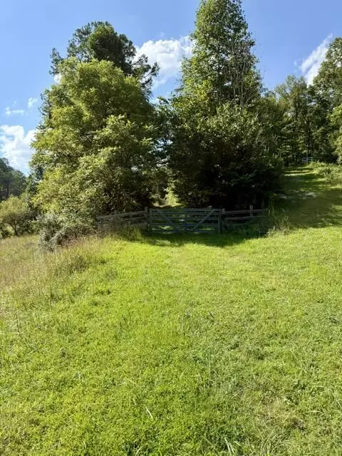 257 Hope Rd, Beattyville, KY 41311