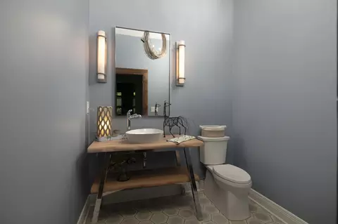 Bath - 207 Eagle Dr, Nicholasville, KY 40356 photo 1 of 9