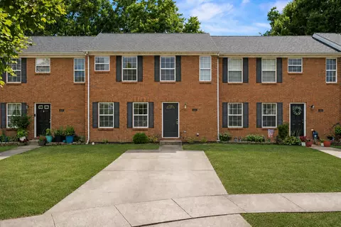 1132 Jonestown Ln, Lexington, KY 40517
