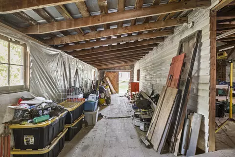 Entry Way - 391 Main St, Salvisa, KY 40372 photo 3 of 4