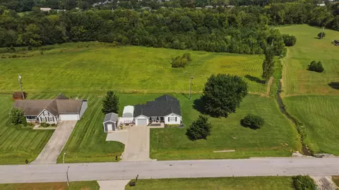 View/Area - 204 Beechwood Dr, Berea, KY 40403 photo 1 of 12