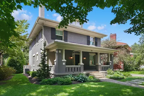 211 Mcdowell Rd, Lexington, KY 40502