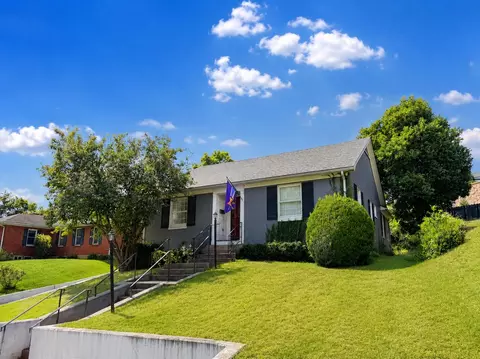104 Reservoir Rd, Frankfort, KY 40601