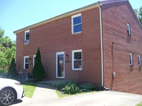 409-411 409-411 Longview Dr, Nicholasville, KY 40356