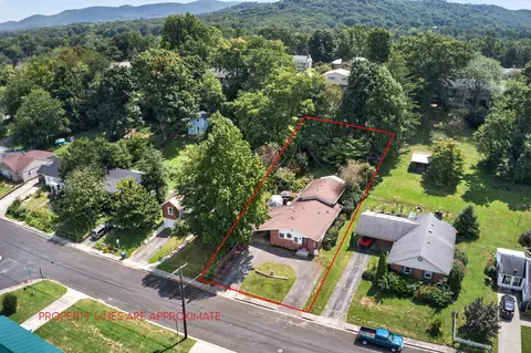 View/Area - 115 Cherry Rd, Berea, KY 40403 photo 2 of 4