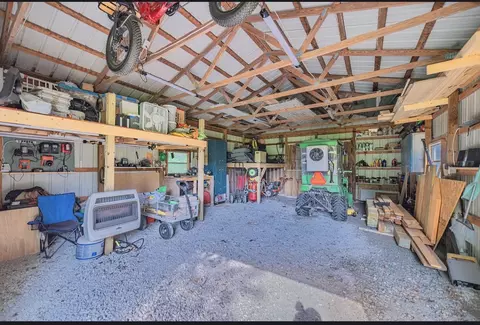 Exterior - 600 E Blanks Rd, Wickliffe, KY 42087 photo 18 of 21