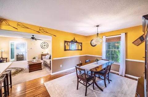 Dining - 600 E Blanks Rd, Wickliffe, KY 42087 photo 2 of 2