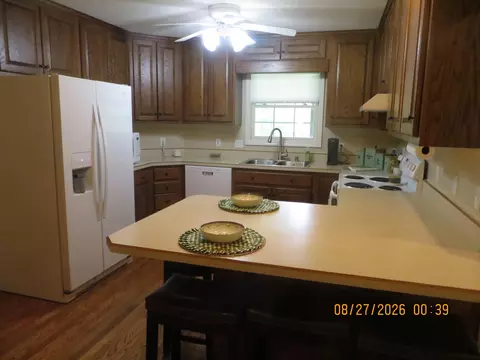 Kitchen - 600 E Blanks Rd, Wickliffe, KY 42087 photo 1 of 3