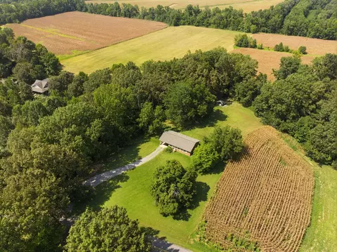 View/Area - 3488 Edgehill Trl, Hazel, KY 42049 photo 1 of 3