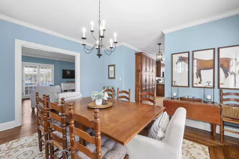 Dining - 703 Main St, Paris, KY 40361 photo 1 of 5