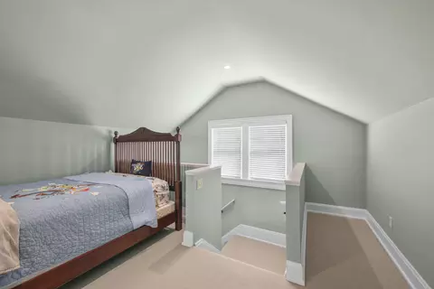 Bedroom - 703 Main St, Paris, KY 40361 photo 13 of 14