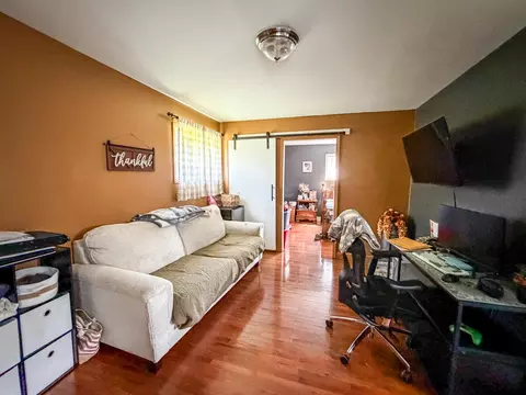 Living - 37 Renee St, Corbin, KY 40701 photo 1 of 1