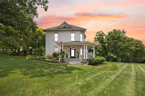 221 Somerset St, Stanford, KY 40484