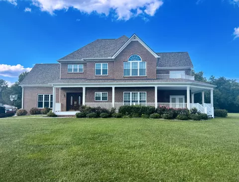 36 Trooper Island Rd, Whitley City, KY 42653