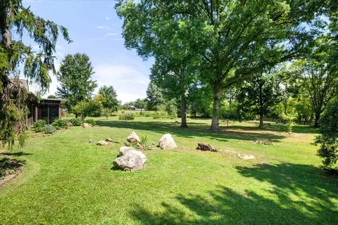 Exterior - 98 E Wyrick St, Corbin, KY 40701 photo 15 of 25