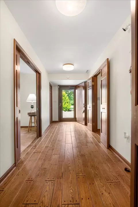 Entry Way - 98 E Wyrick St, Corbin, KY 40701 photo 1 of 3